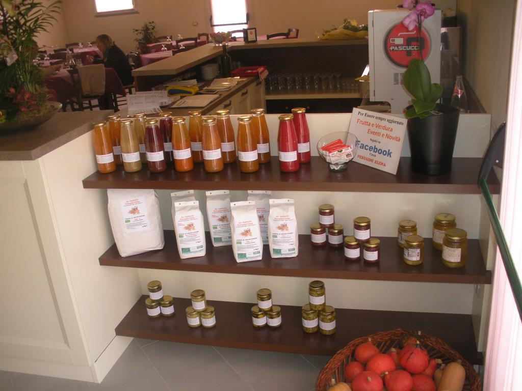 Agriturismo Perugini Bed & Breakfast Cesena Luaran gambar